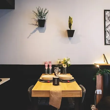 Love Room, La Douce Angevine Angers Exterior foto